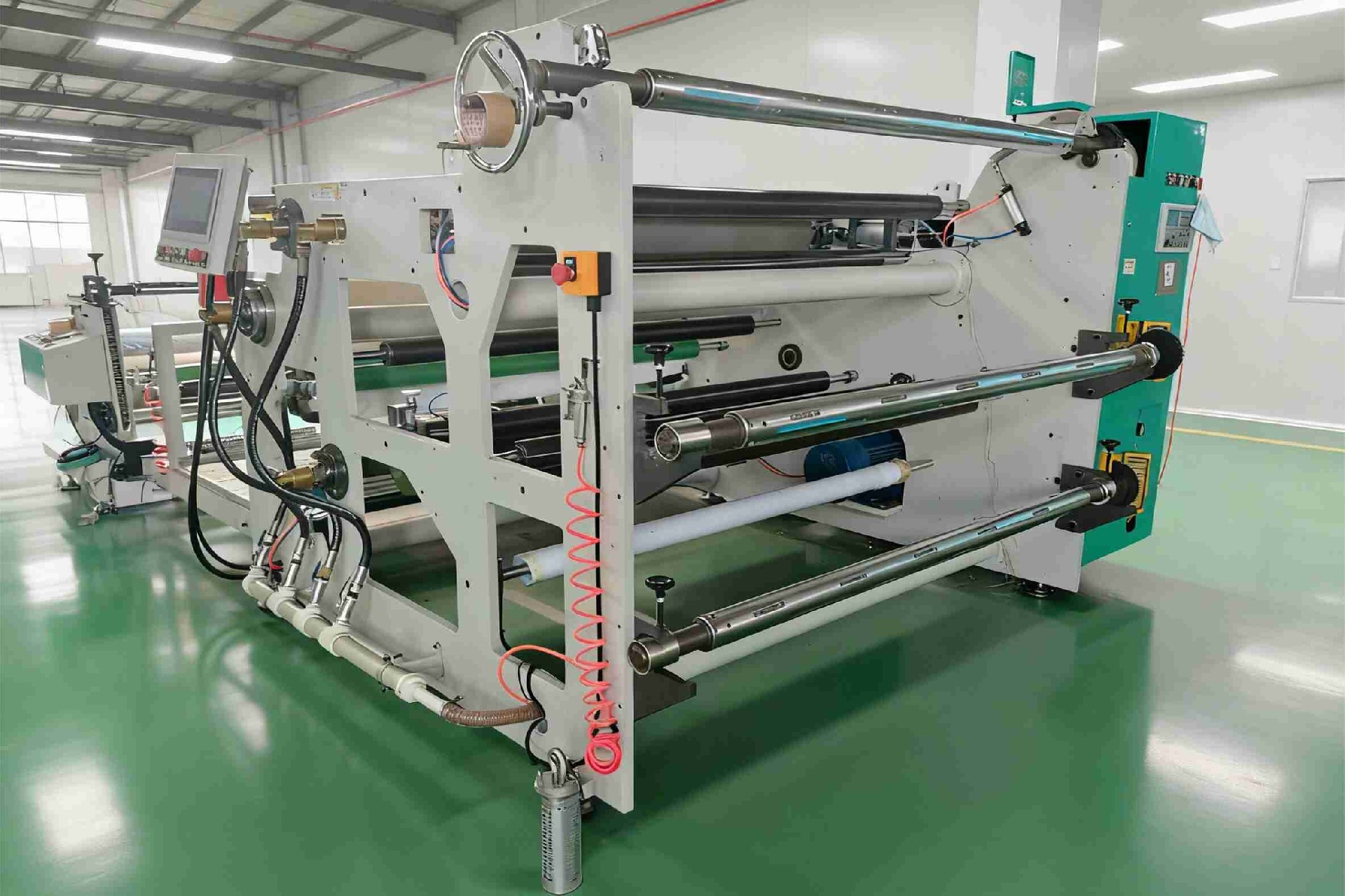 骄年胶带 —— 高性能玻纤布铝箔胶带，引领工业保温密封新升级